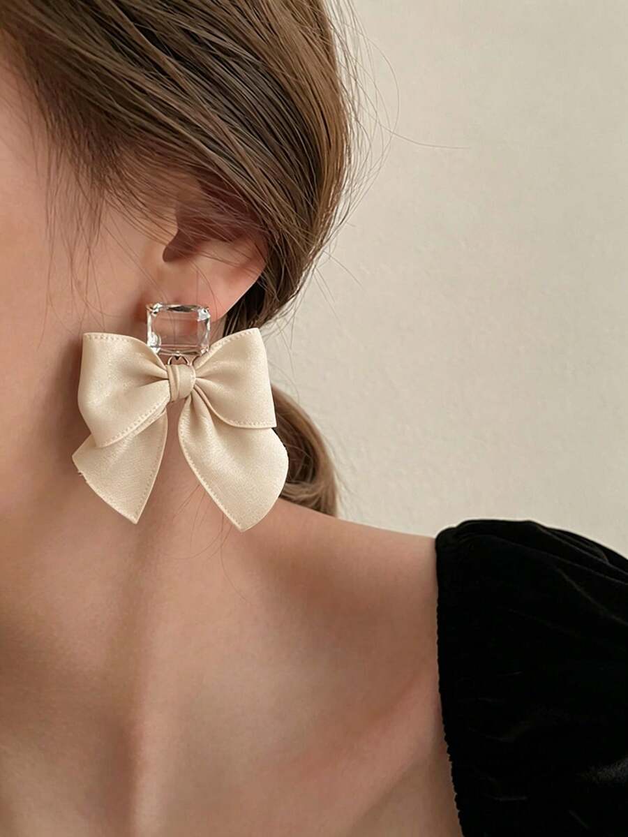 Vintage Fashion Earrings - 1 Pair Vintage French Elegant Bowknot