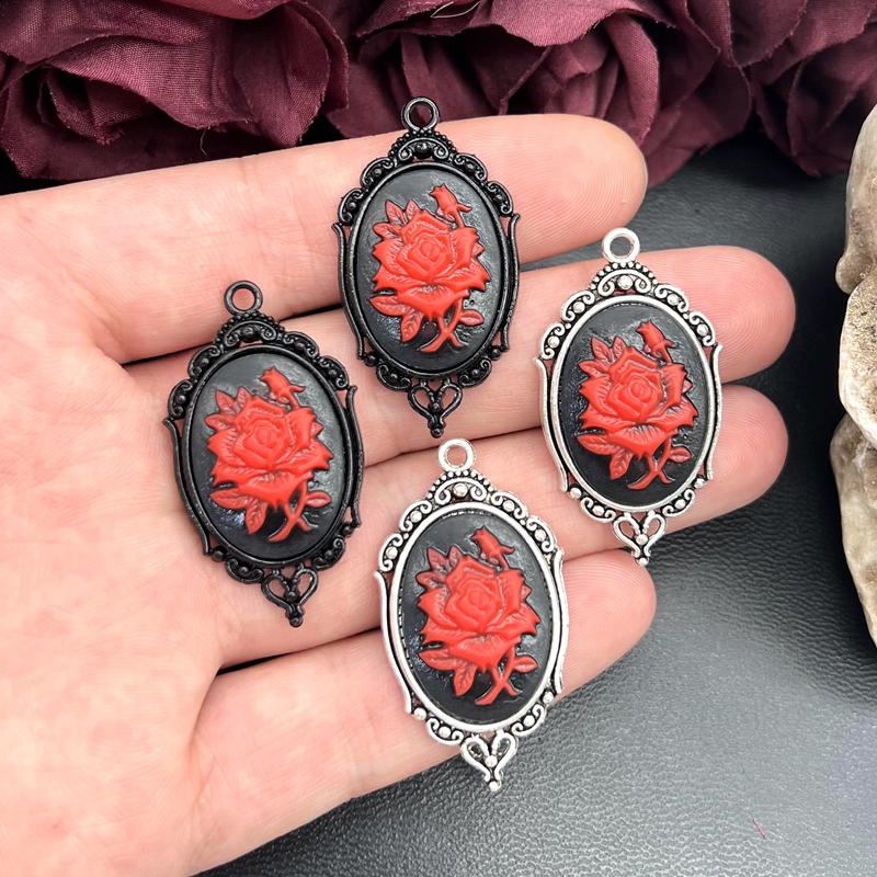 Vintage Victorian Fashion - 4pcs Gothic Red Rose Cameo Charm