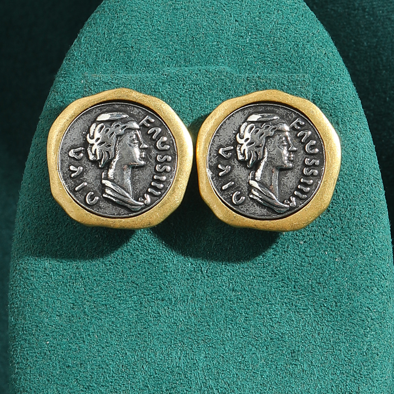 Vintage Beauty Coin Old Money  - огляд і ціна Vintage Fashion Old Money