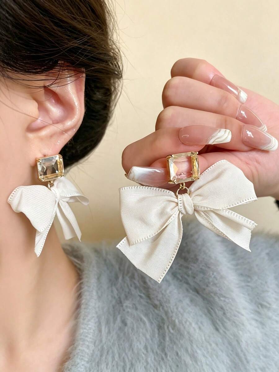 1 Pair Vintage French Elegant  - огляд і ціна Vintage Fashion Earrings