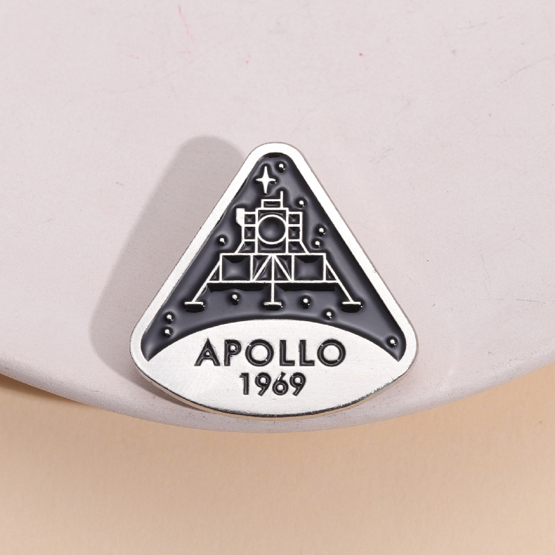 Space Program Astronauts Ename - огляд і ціна Vintage Fashion Research